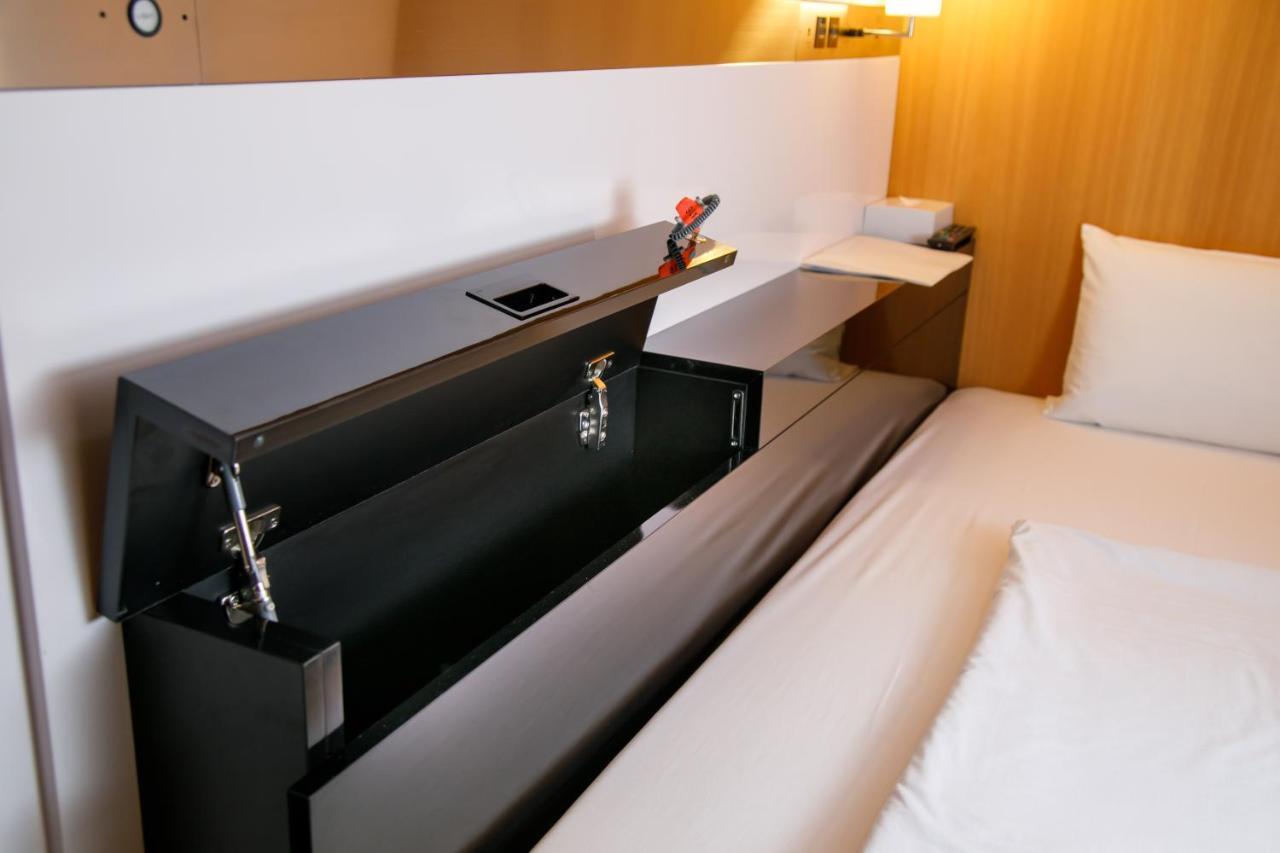 First Cabin Tkp Nagoya Station Hotel Екстериор снимка
